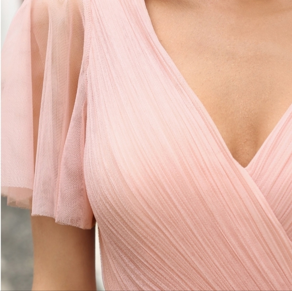 Dress 👗 - Picture 3 of 7